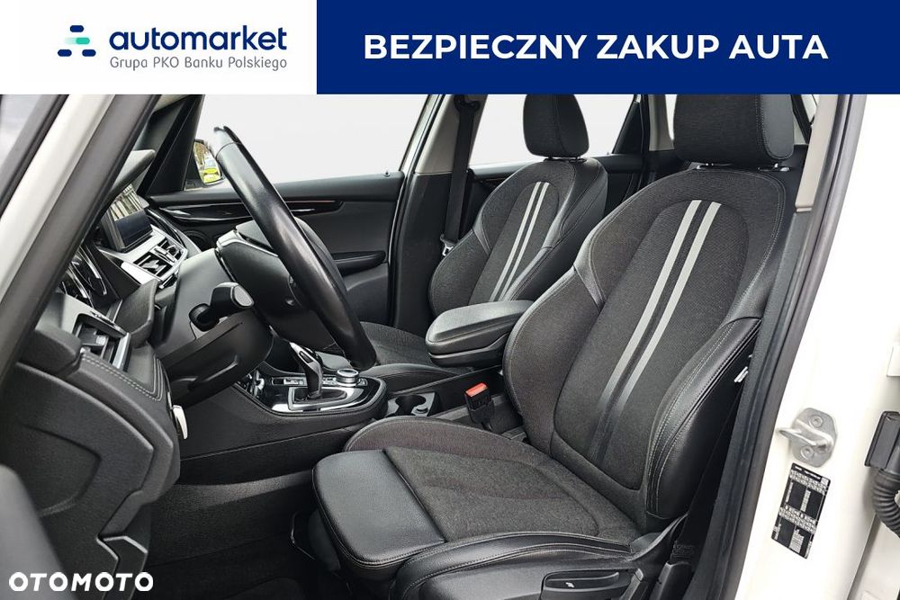 BMW Seria 2 218d Sport Line sport - 11