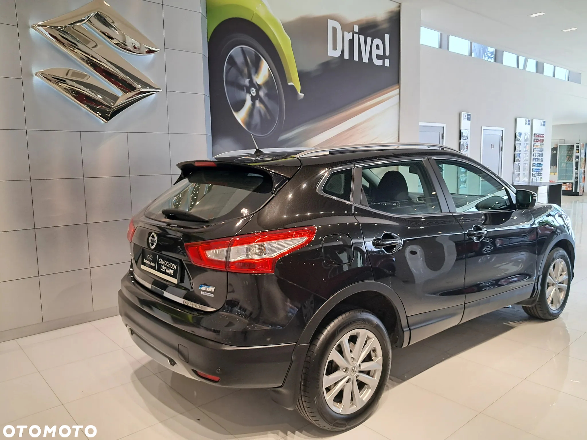 Nissan Qashqai 1.6 dCi N-Connecta - 7