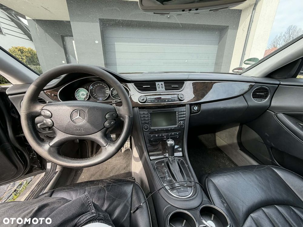 Mercedes-Benz CLS 500 - 7
