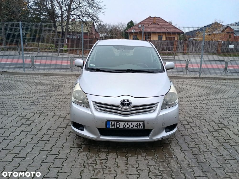 Toyota Verso 1.6 Sol - 1