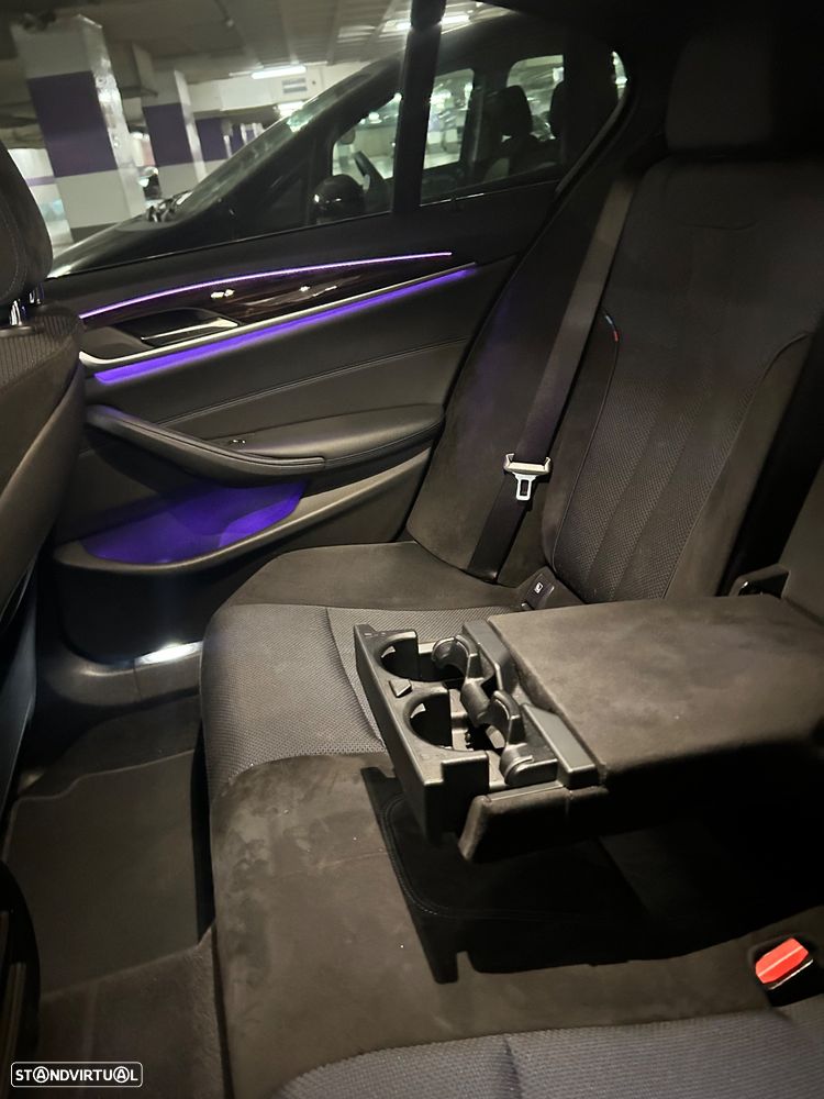 BMW 530 e iPerformance Pack M - 17