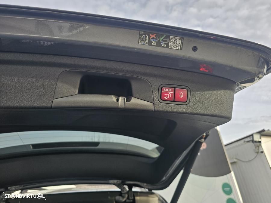 Mercedes-Benz GLE 350 de 4Matic - 15