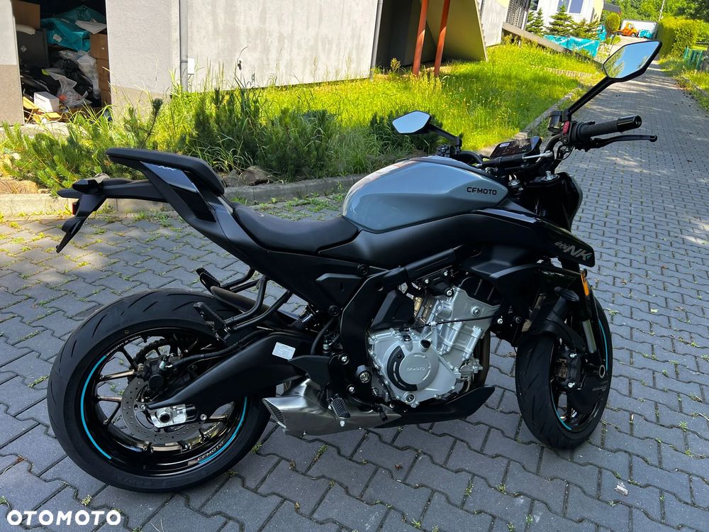 CFMoto 675NK - 7