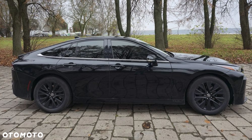 Toyota Mirai Executive - 8