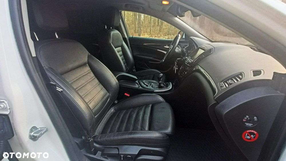 Opel Insignia 2.0 CDTI Executive 4x4 S&S - 22