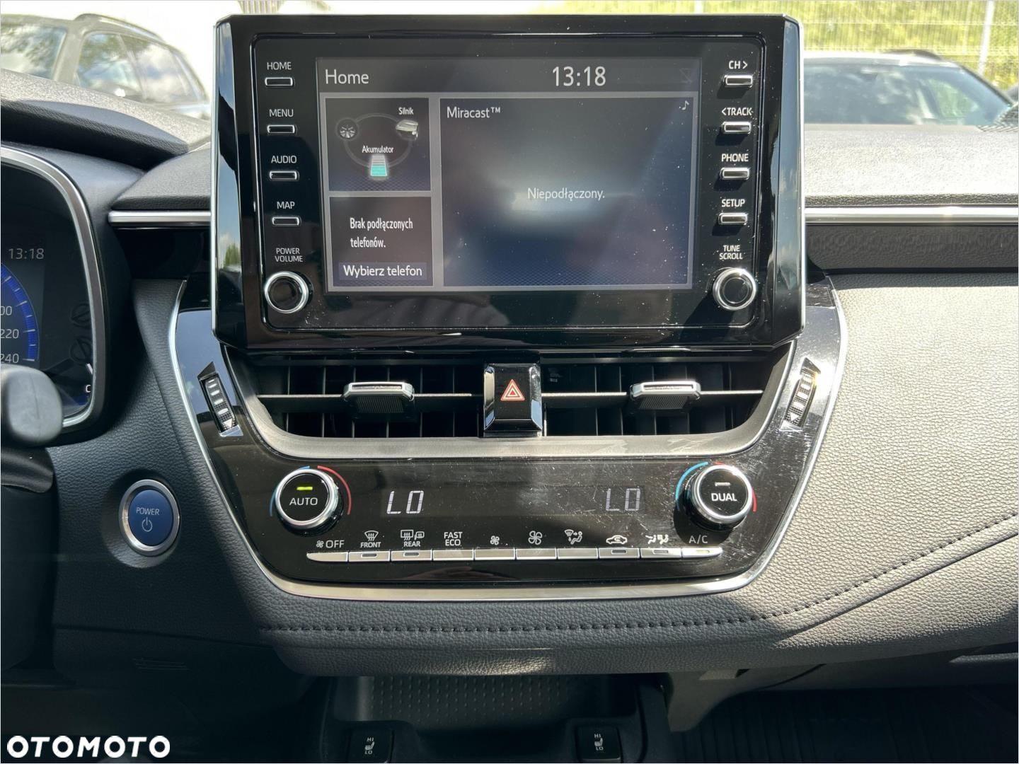 Toyota Corolla 1.8 Hybrid Comfort - 16