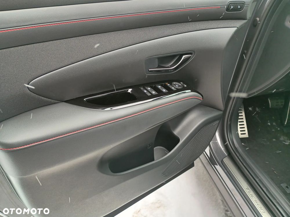 Hyundai Tucson 1.6 T-GDi N-Line 4WD DCT - 10