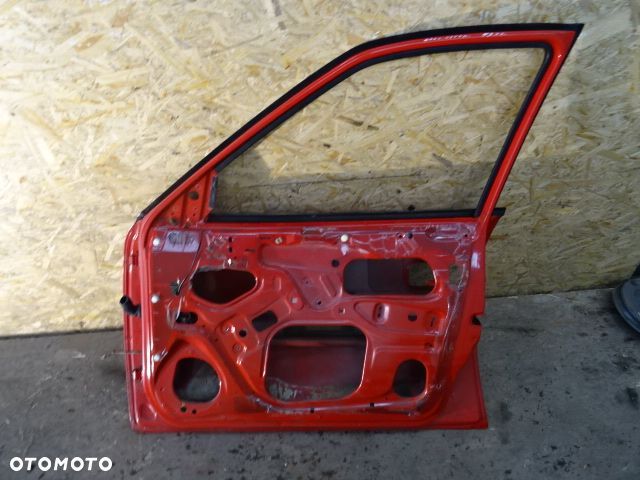 DRZWI PRAWE PRAWY PRZÓD ASTRA I LIFT Y547 HB5D 94- - 2