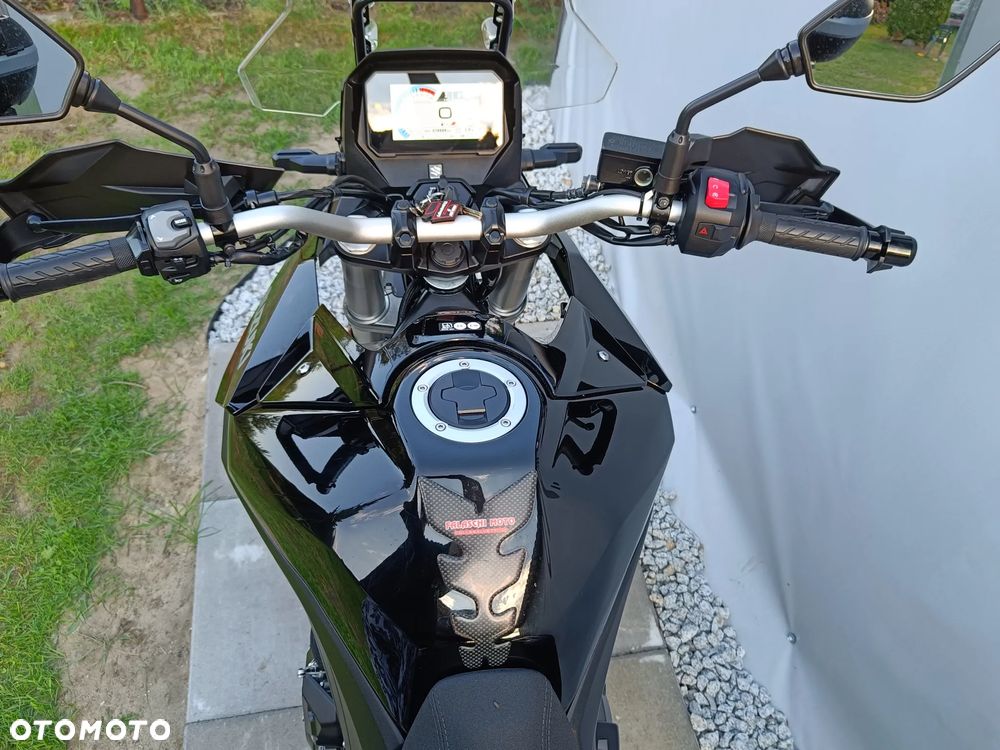 Suzuki DL - 25