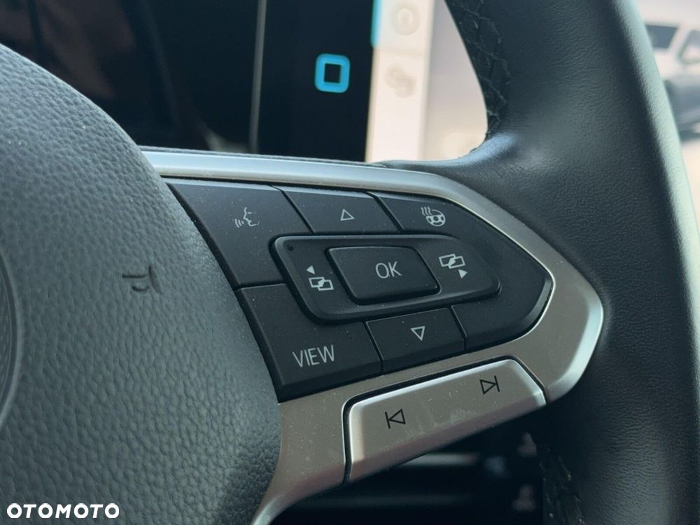 Volkswagen Golf - 20
