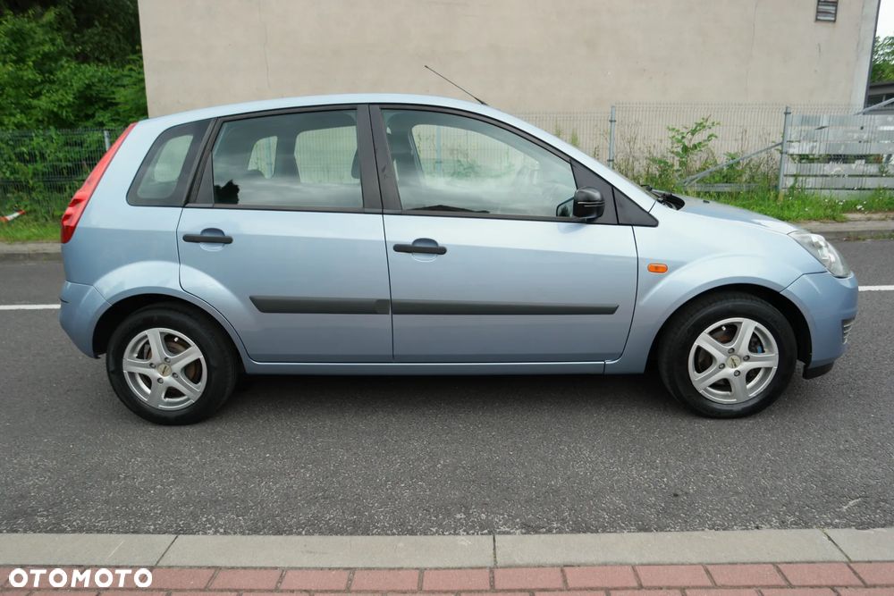 Ford Fiesta - 13