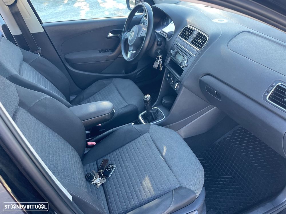 VW Polo - 25