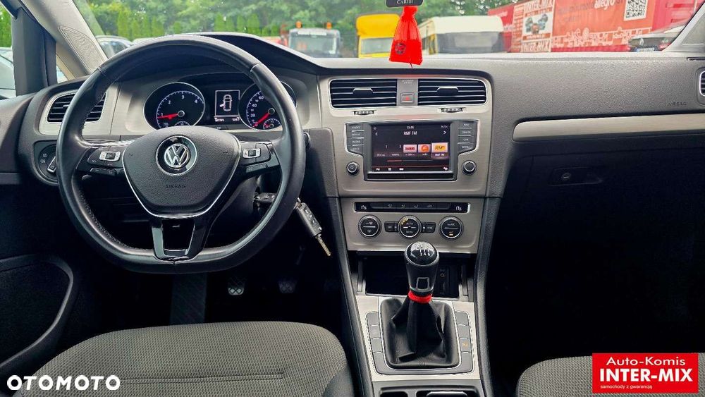 Volkswagen Golf - 31