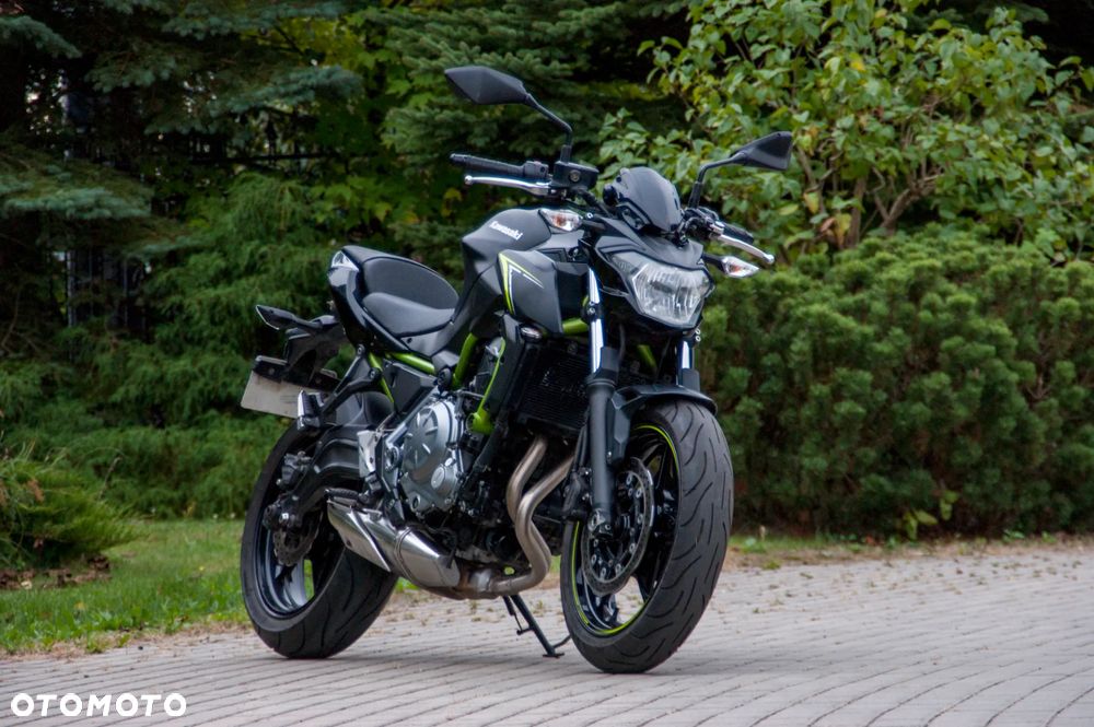 Kawasaki Z 650 - 17