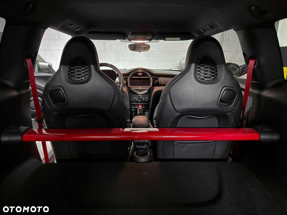 MINI John Cooper Works ALL4 sport - 7