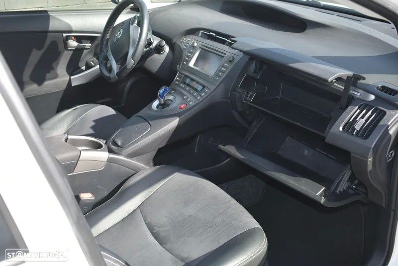 Toyota Prius 1.8 Plug-In Touch&Go - 11