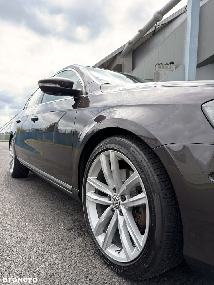 Volkswagen Passat 2.0 TDI DPF Highline DSG - 19