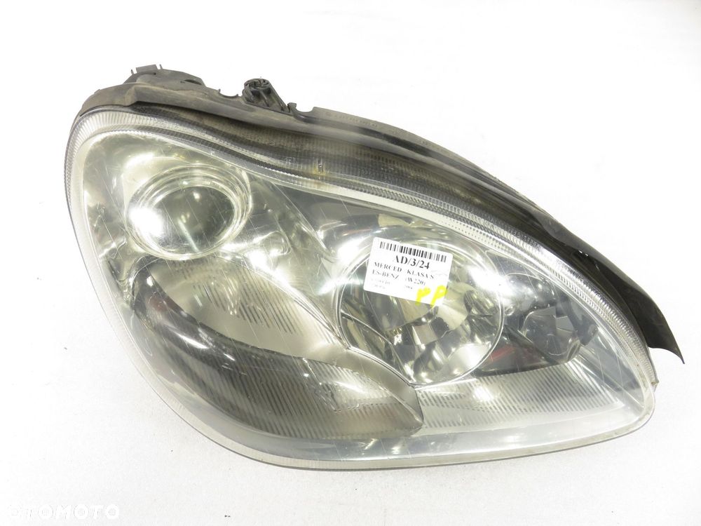 LAMPA PRAWA PRZEDNIA MERCEDES W220 A2208204061 ANGLIK UK - 1