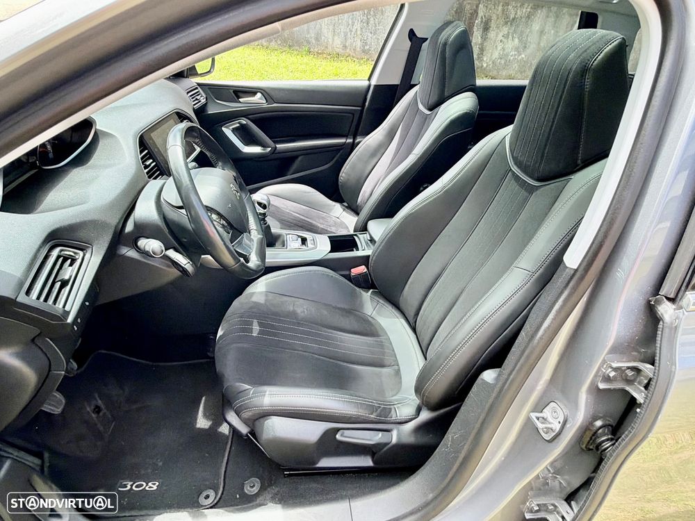Peugeot 308 1.2 PureTech GT Line - 8