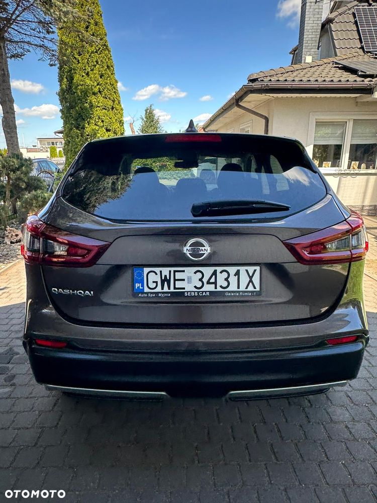 Nissan Qashqai 1.3 DIG-T DCT TEKNA - 6