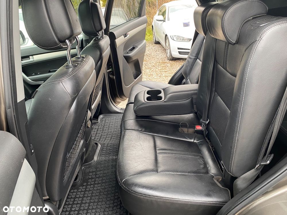 Kia Sorento 2.4 CVVT 4WD Vision - 29