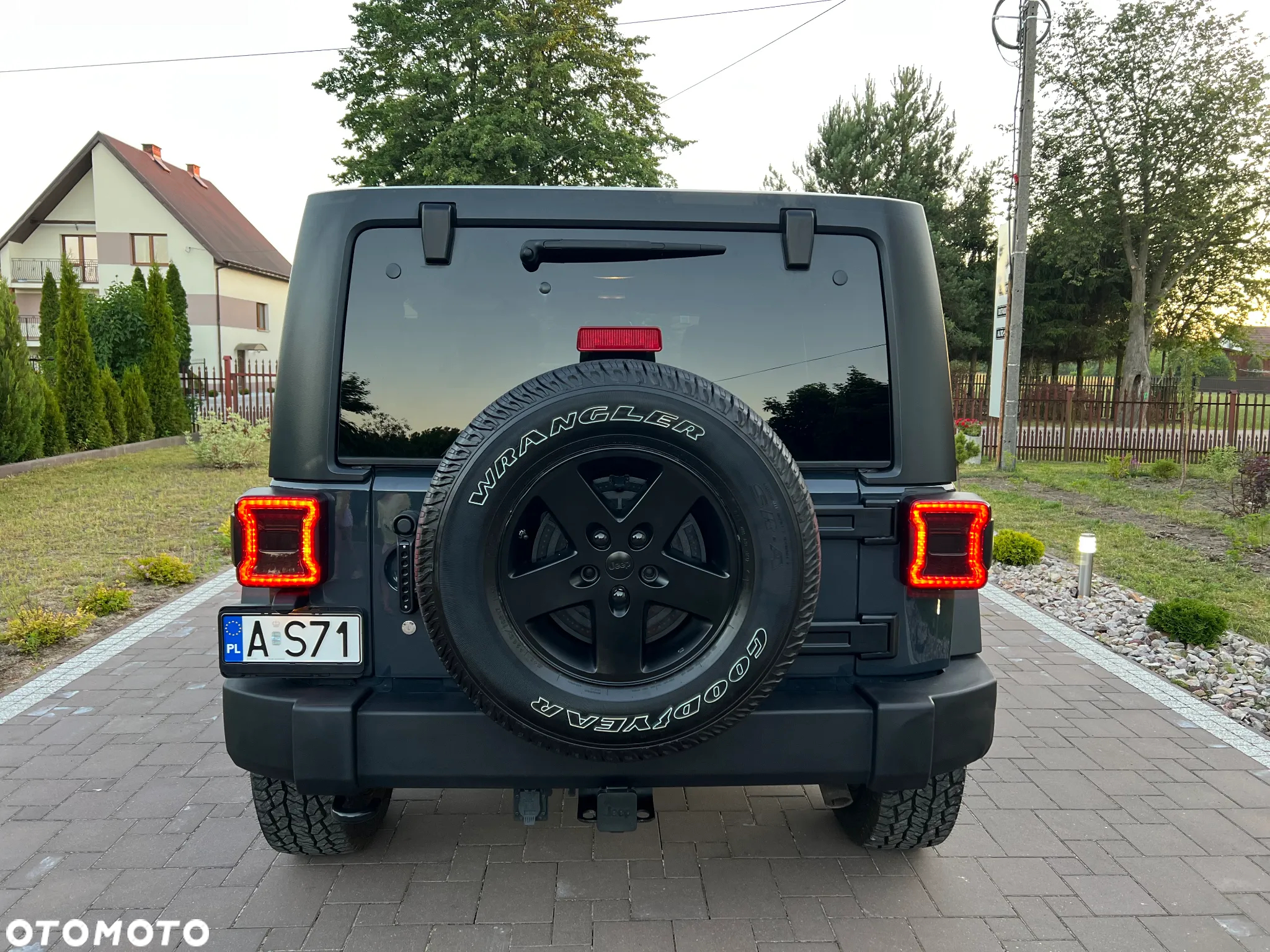Jeep Wrangler 3.6 Unlim X - 11