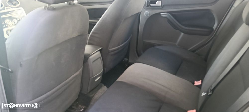Ford Focus 1.6 TDCi Titanium - 14