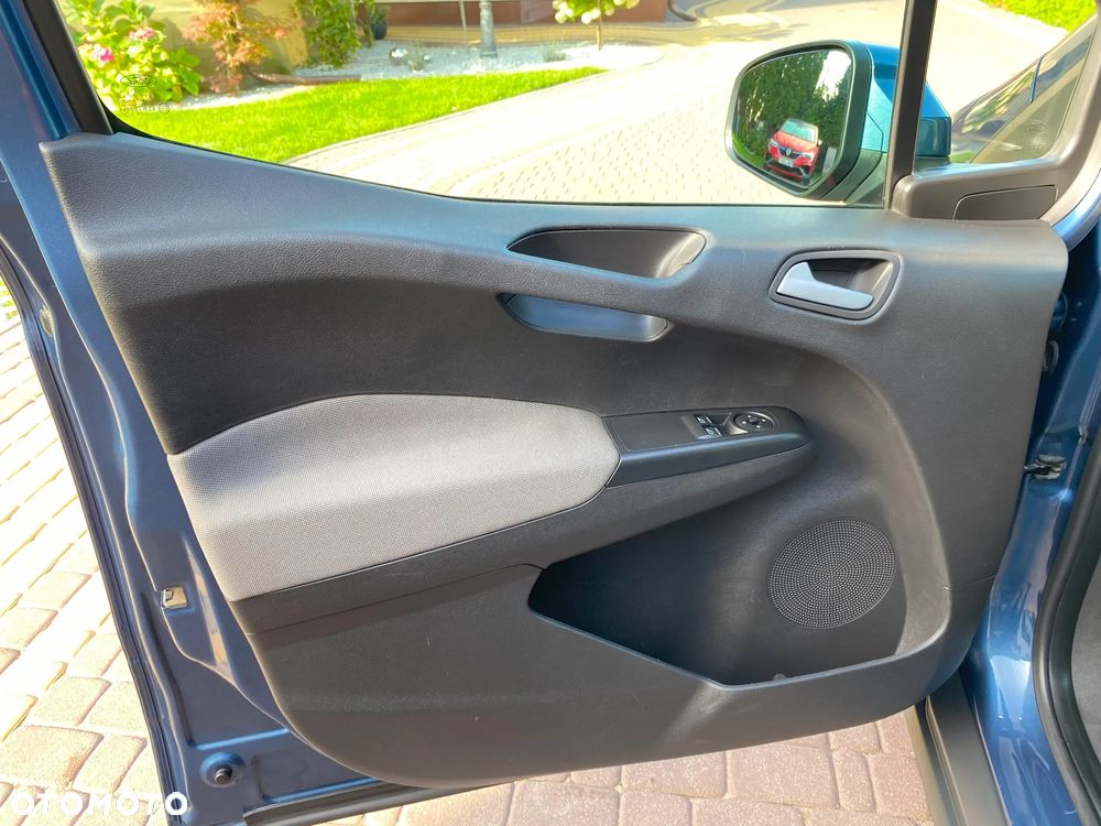 Ford Tourneo Courier 1.5 TDCi Titanium - 16