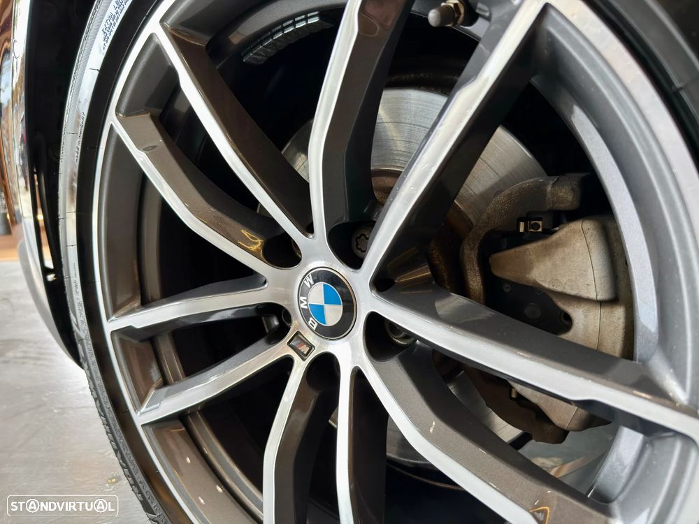 BMW 520 d Pack Desportivo M Auto - 14