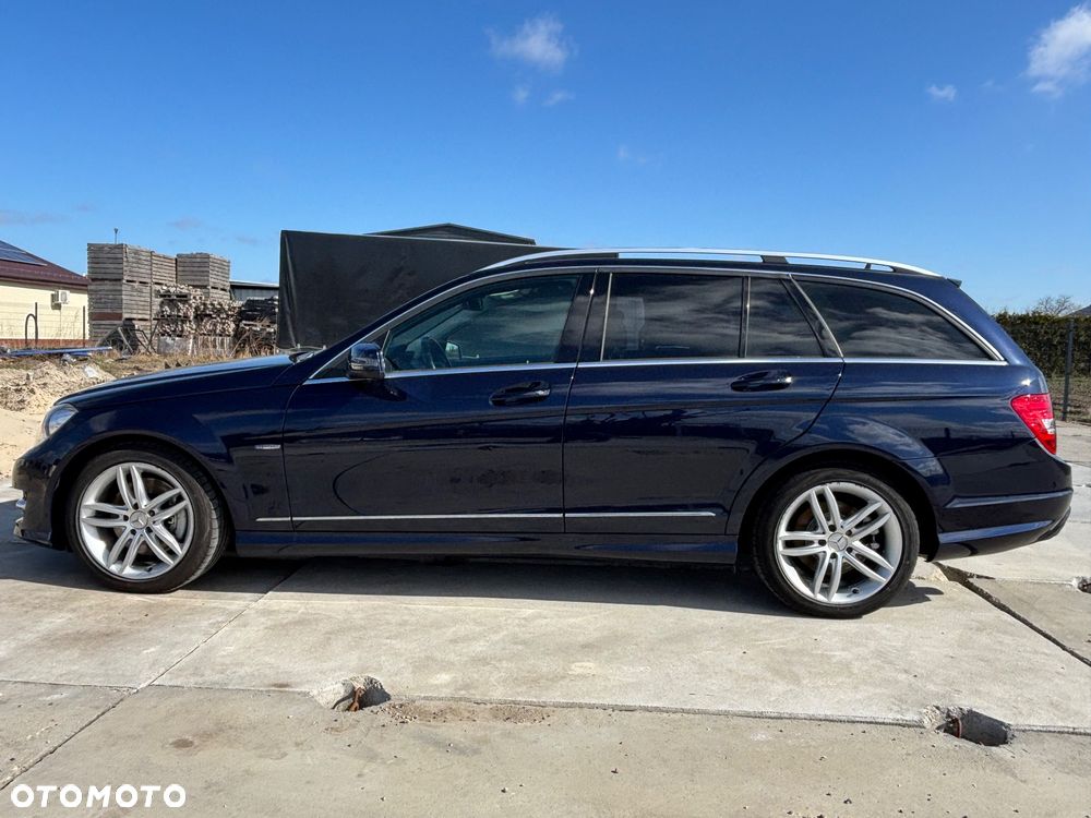 Mercedes-Benz Klasa C 350 CDI BlueEff Avantgarde 4-Matic - 4