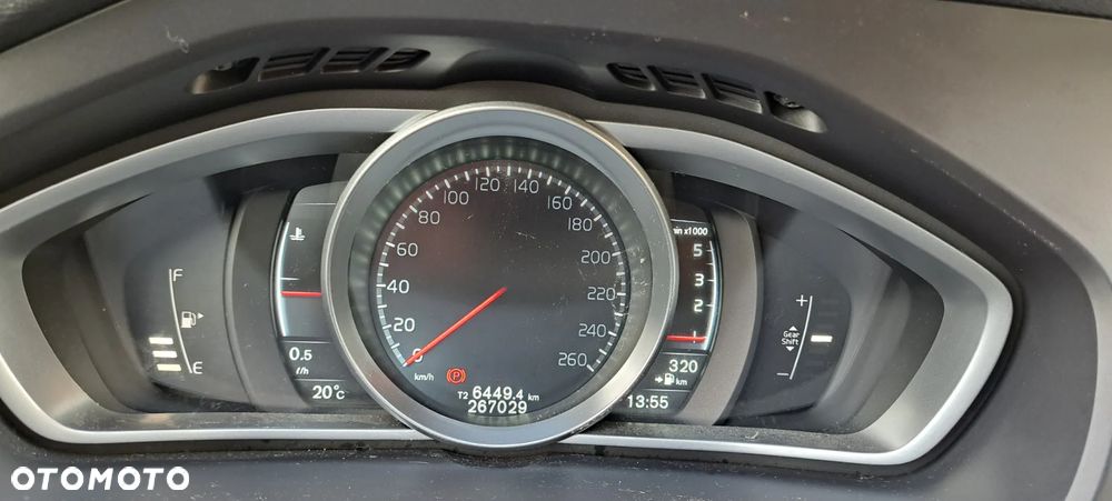 Volvo V40 D4 Drive-E Momentum - 11