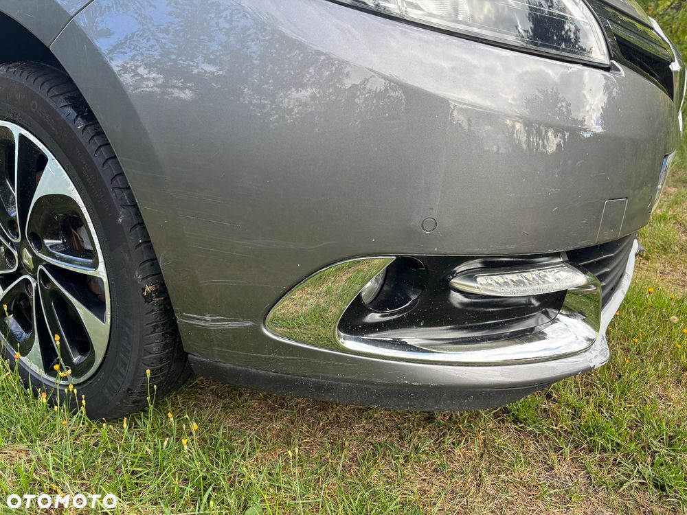 Renault Grand Scenic ENERGY TCe 115 Bose Edition - 8