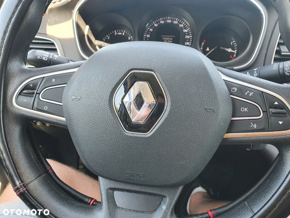 Renault Megane ENERGY TCe 100 LIFE - 17