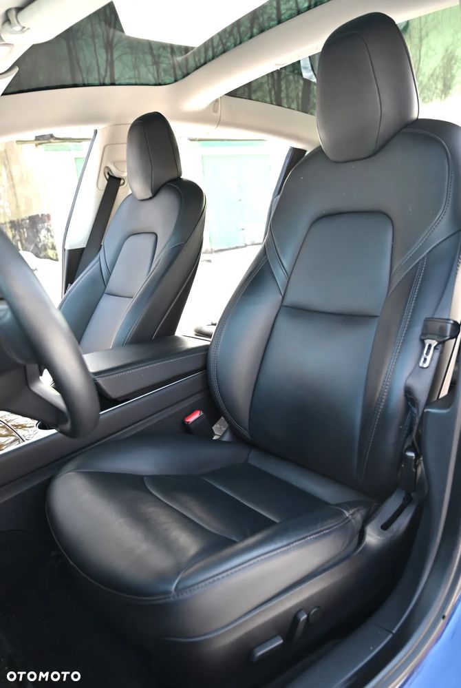 Tesla Model 3 Long Range AWD - 35