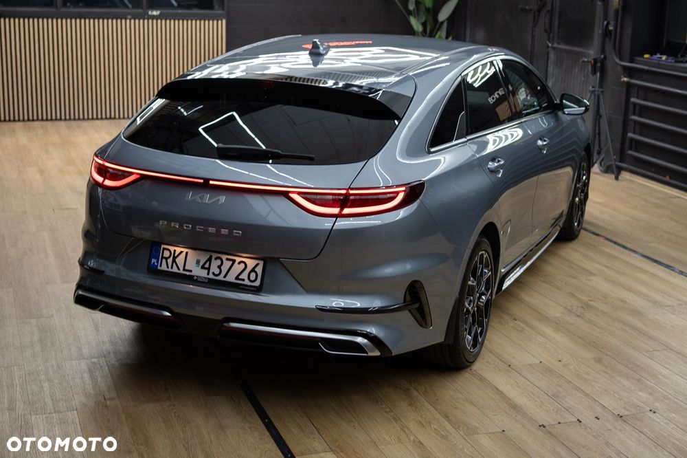 Kia ProCeed 1.5 T-GDI GT Line - 18