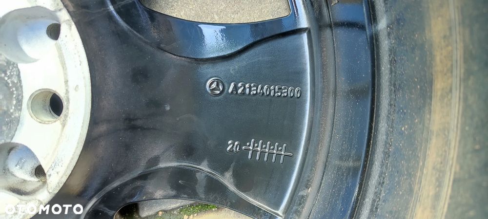 FELGI ALUMINIOWE STOPNIOWANE 5x112 2x 8Jx18 CALI ET43 2x 9Jx 18 CALI ET 52,5 fi 66,6 MERCEDES E CLS GLK GLS 4 SZTUKI KOMPLET - 15