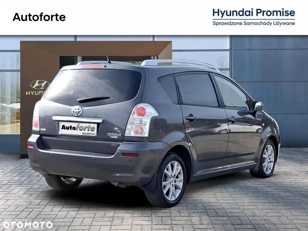 Toyota Corolla Verso 2.2 D-4D Premium + 7os - 5