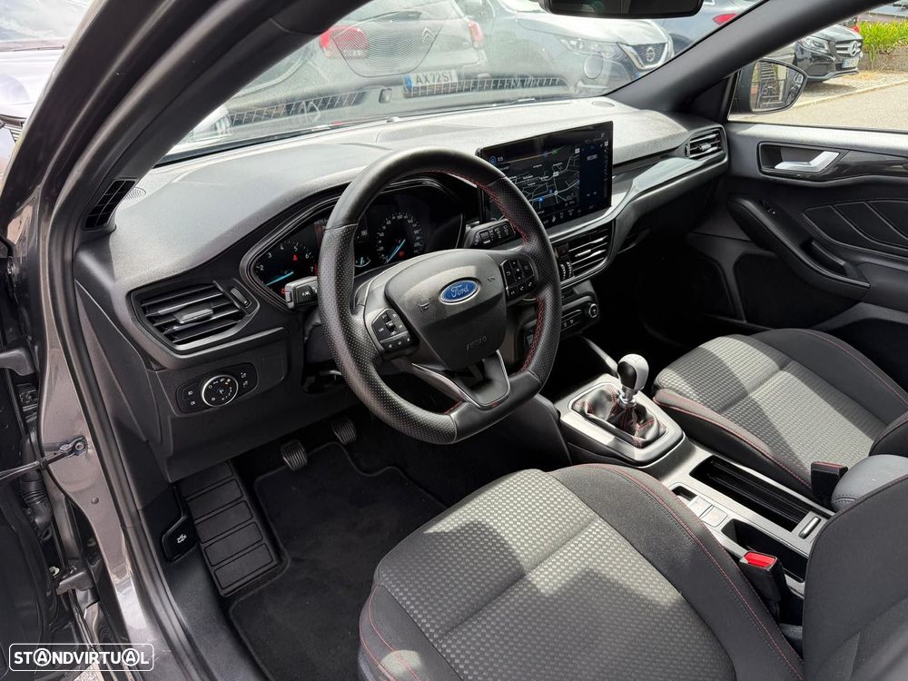 Ford Focus SW 1.0 EcoBoost MHEV ST-Line - 9