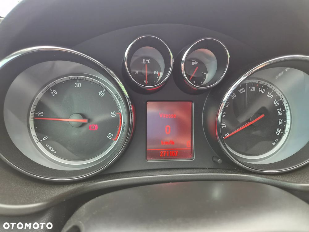 Opel Insignia 2.0 CDTI EcoFLEX Cosmo - 17