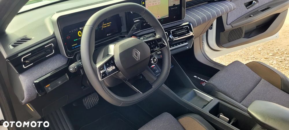 Renault 5 52kWh Comfort Range Techno - 30