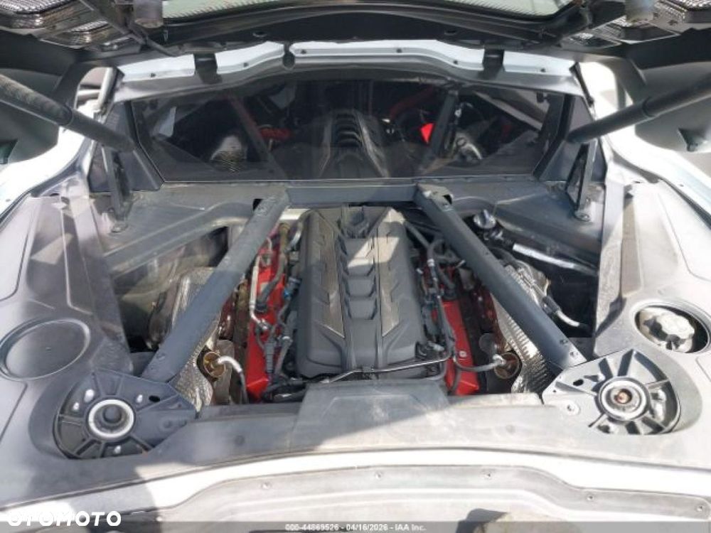 Chevrolet Corvette - 13