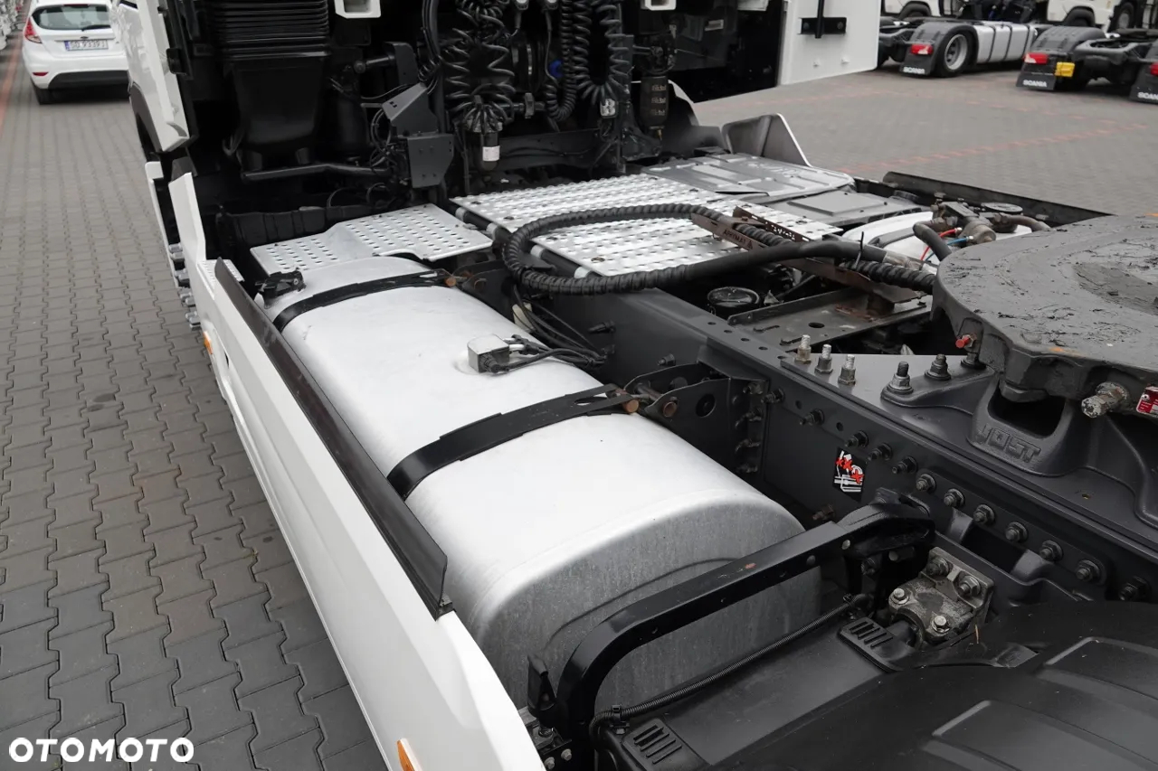 Renault T 520 / 13L  / HYDRAULIKA /  KLIMA POSTOJOWA / ALUFELGI  / PO KONTRAKCIE SERWISOWYM / SPROWADZONA - 12