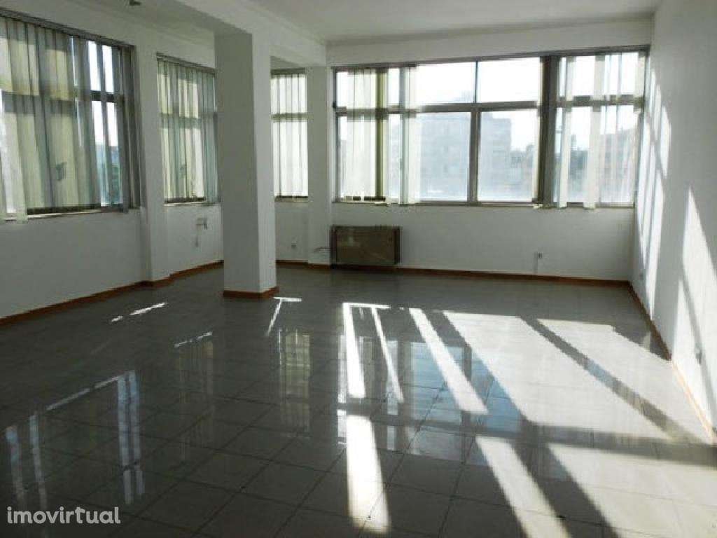 Venda - Loja - Grande imagem: 4/5