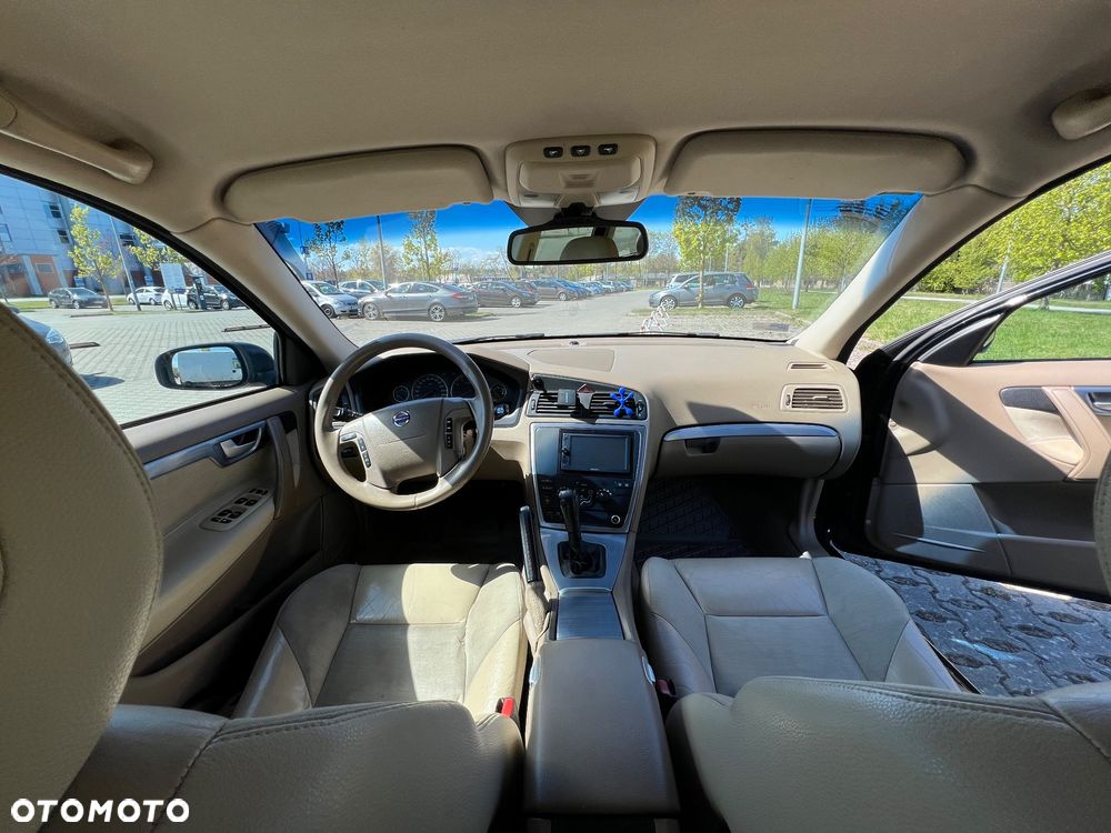 Volvo V70 2.4 - 5