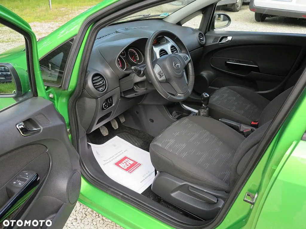 Opel Corsa 1.4 T Cosmo S&S - 8
