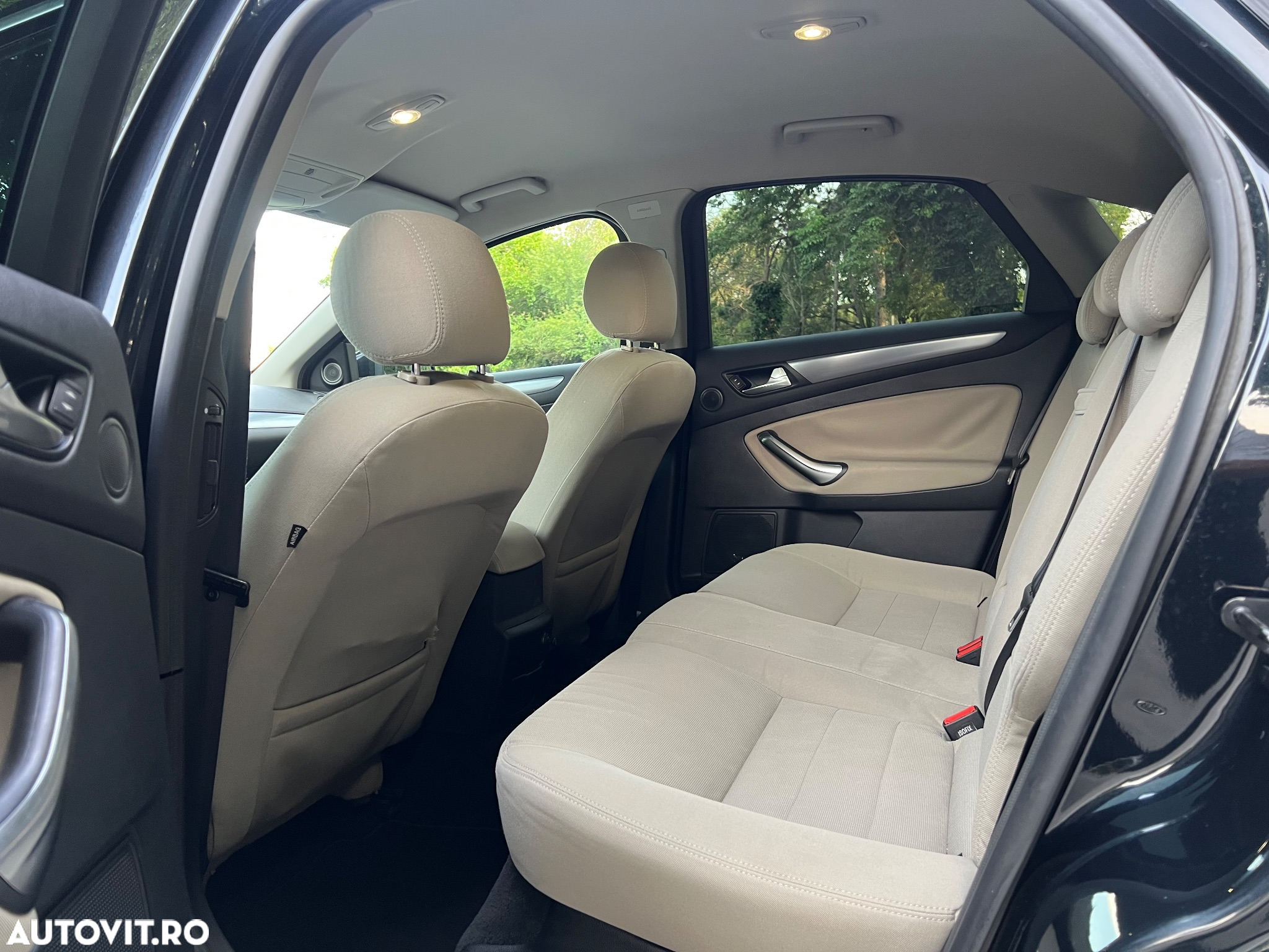 Ford Mondeo 1.6 TDCi Ambiente - 7