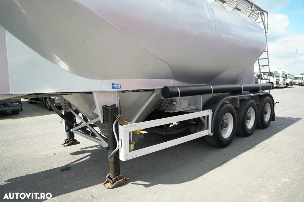 Feldbinder REMORCA CIMENT / 3 CAMERĂ / 36.000 L / SILOC / PENTRU MATERIALE VRAC / JANTE DIN ALIAJ - 10