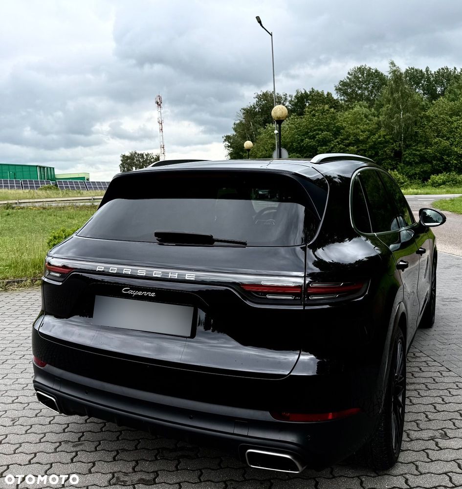 Porsche Cayenne - 6