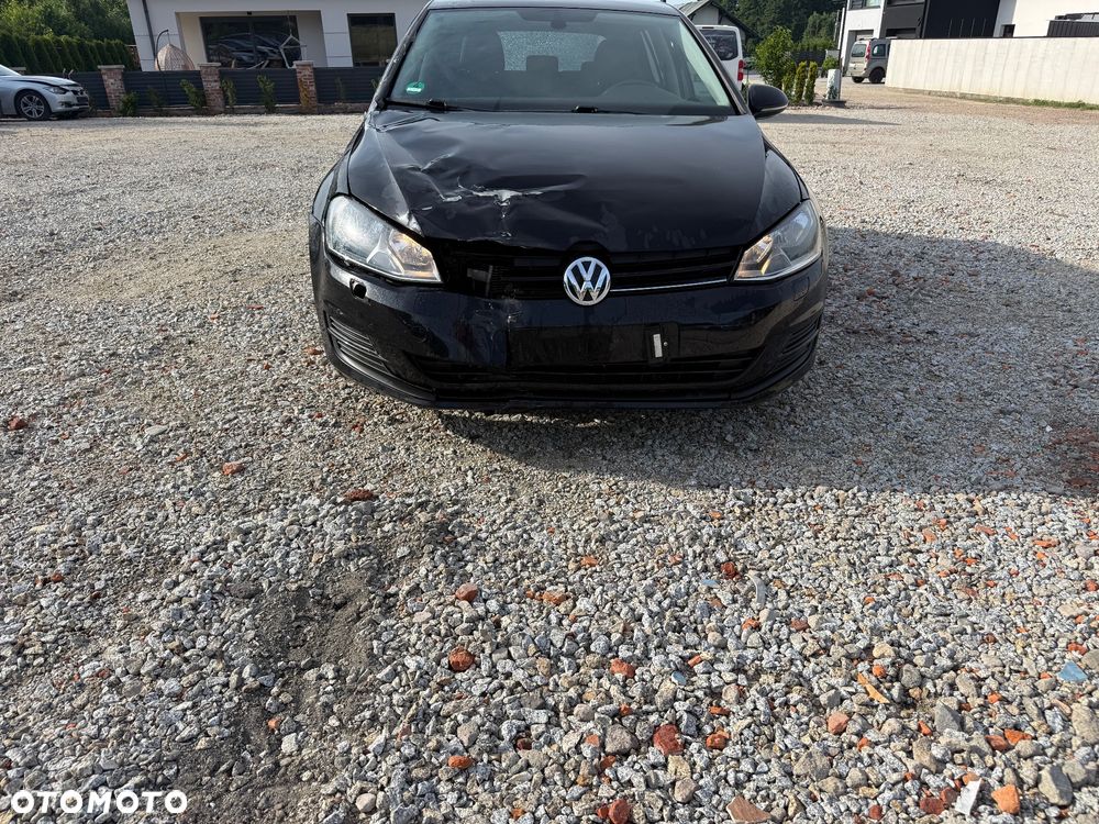 Volkswagen Golf - 5
