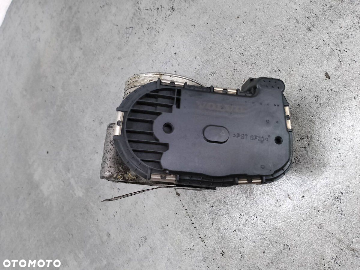 PRZEPUSTNICA VOLVO XC90 ( 02-14 ) 30650013   0280750J03 2.9 T6 24V - 3